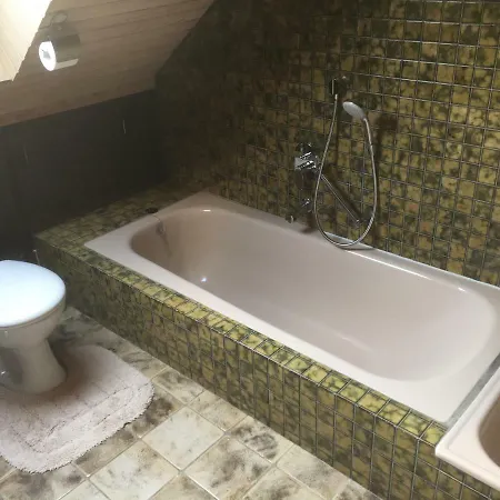 Duesseldorfer Quarto em Acomodações Particulares Düsseldorf